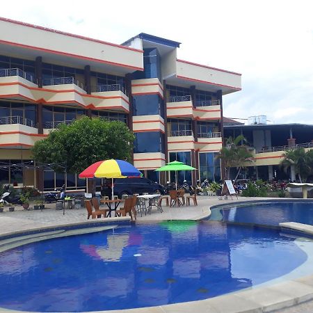 Bukit Kenari Hotel & Restaurant Parepare Exteriér fotografie