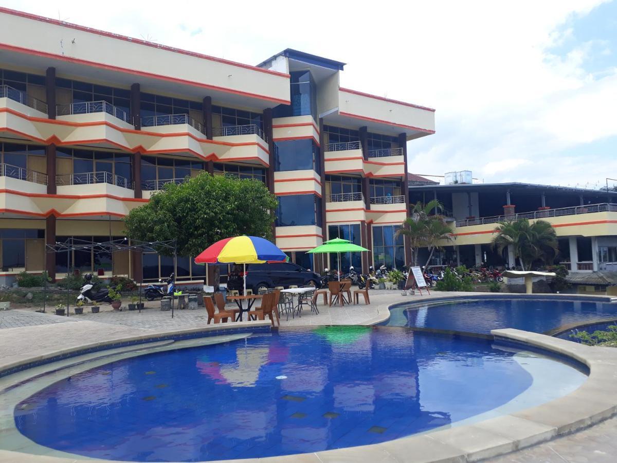 Bukit Kenari Hotel & Restaurant Parepare Exteriér fotografie
